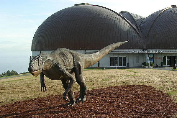 Show Us The World S Greatest Dinosaur Attractions Show Tell